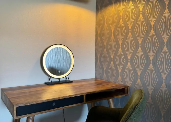 Stylisches Mit Balkon Und Garage 아파트 라이프치히