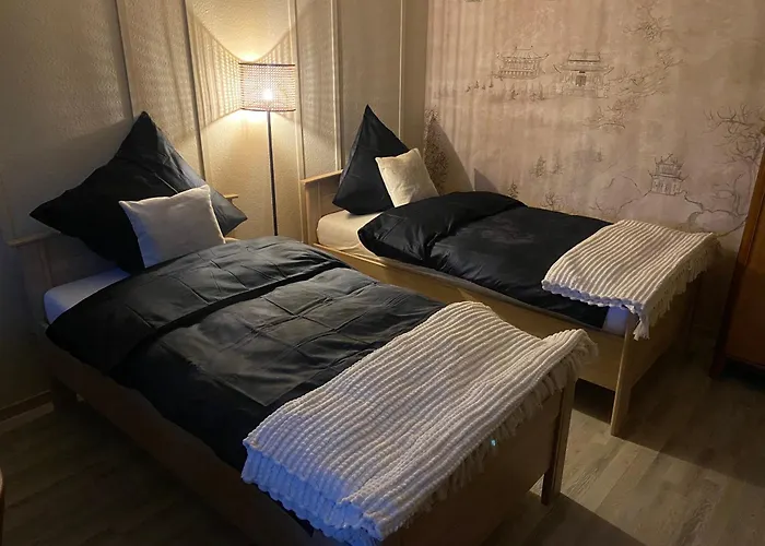 Stylisches Mit Balkon Und Garage 아파트 라이프치히