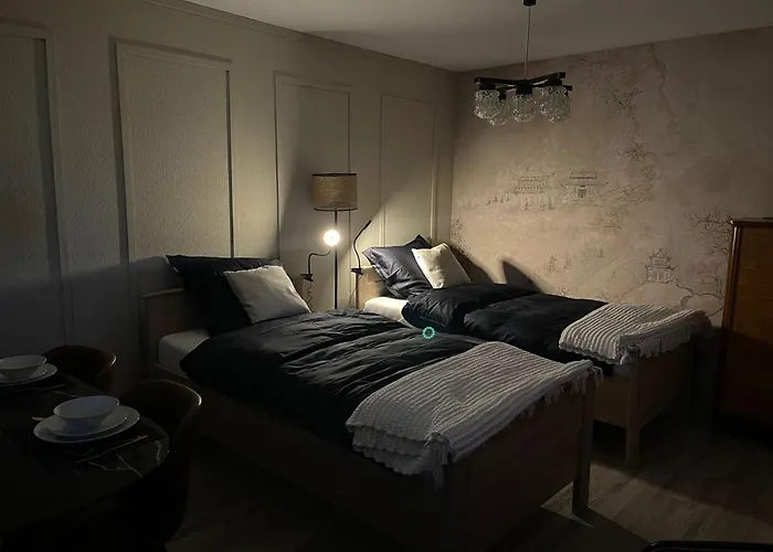 Stylisches Mit Balkon Und Garage * 라이프치히